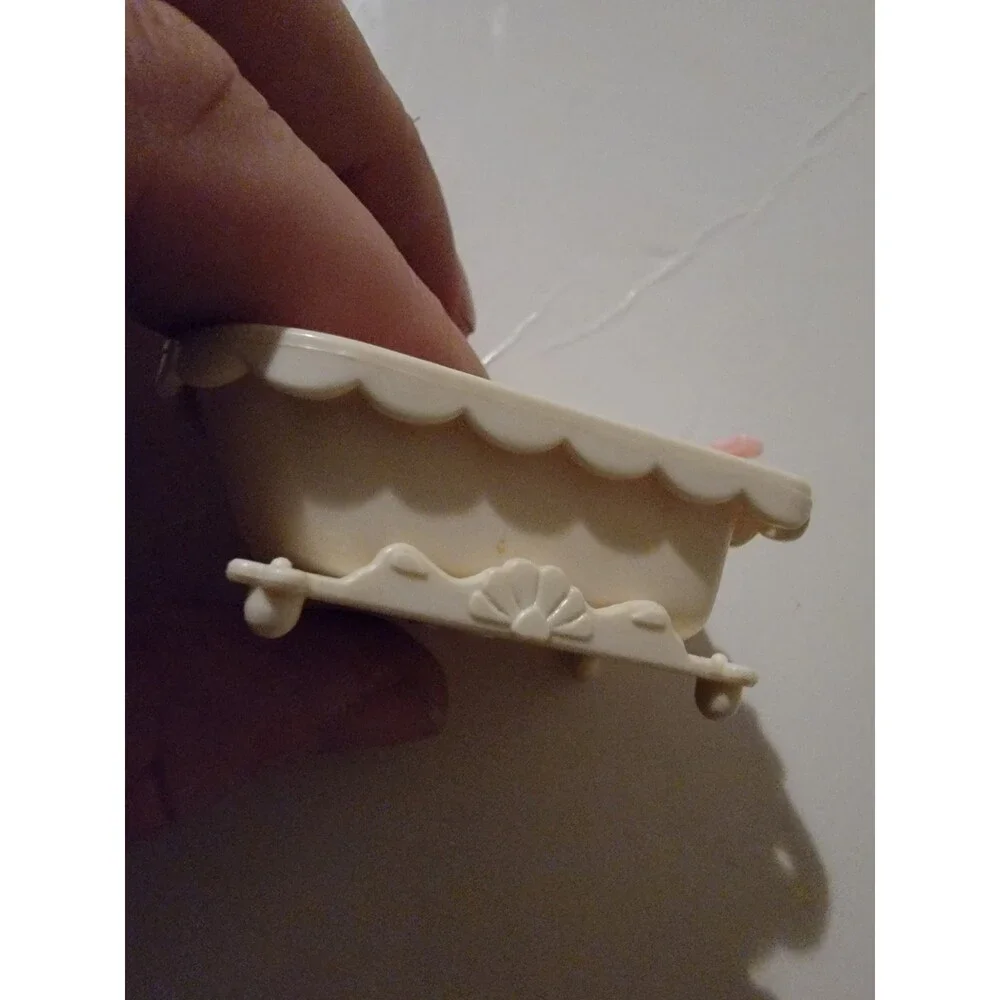 Fisher Price Precious Places Replacement Piece 80s Vintage Doll House Bath Tub